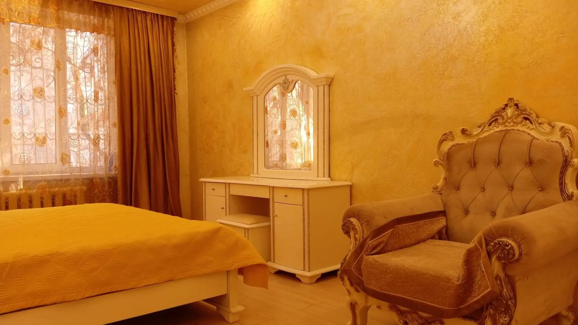 Flat Apartment Almaty 0*,